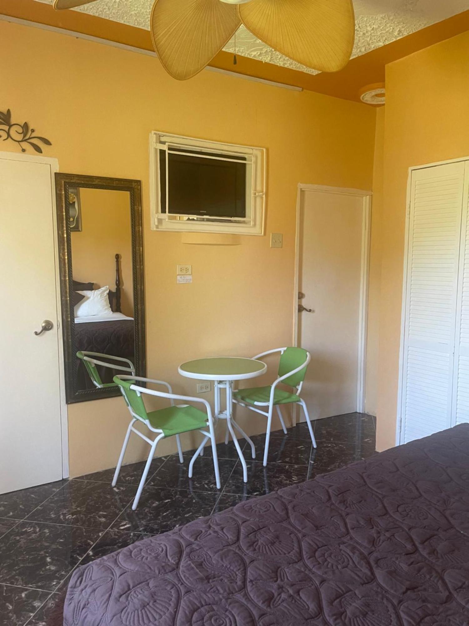 Cas Bed And Breakfast Corral Spring Exterior photo